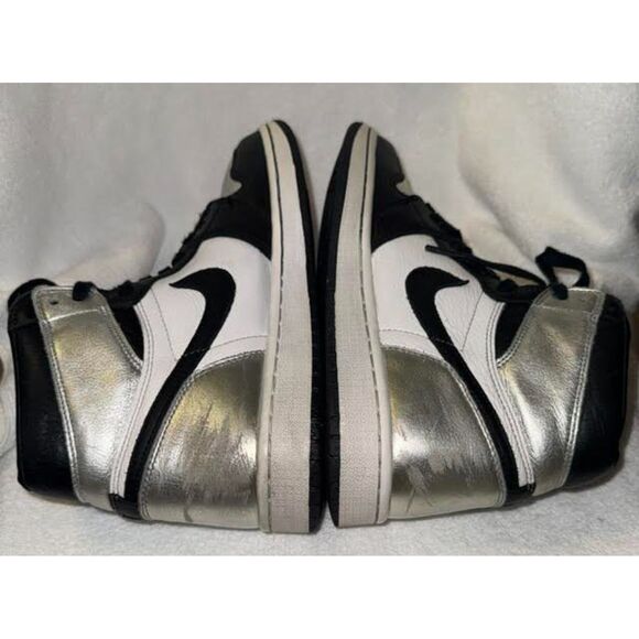 Air Jordan 1 High OG 'Silver Toe' Women's Size 9 Pre-owned Sneakers - Picture 6 of 8